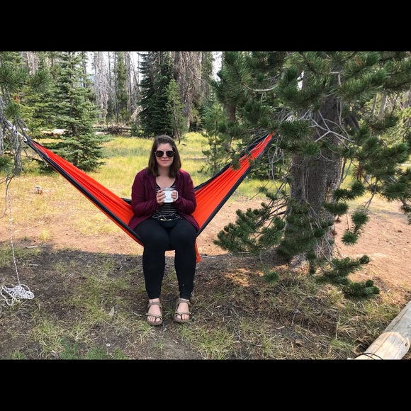 Meet your Posher, Sarah - Picture 3 of 8